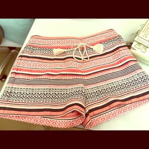 NWT  LOFT  Riviera Tassel Shorts Size 0 4” inseam